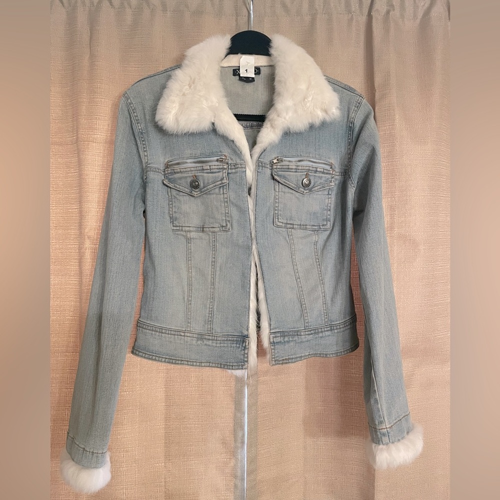 XOXO jean jacket w/fur trim
